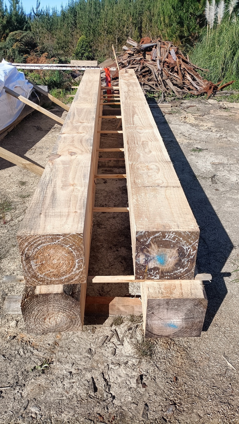 Custom cut posts (300x300mm)